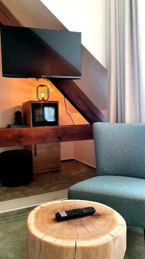 Hotel Le Filou Hille Ngoại thất bức ảnh
