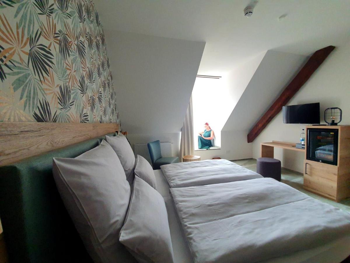 Hotel Le Filou Hille Ngoại thất bức ảnh