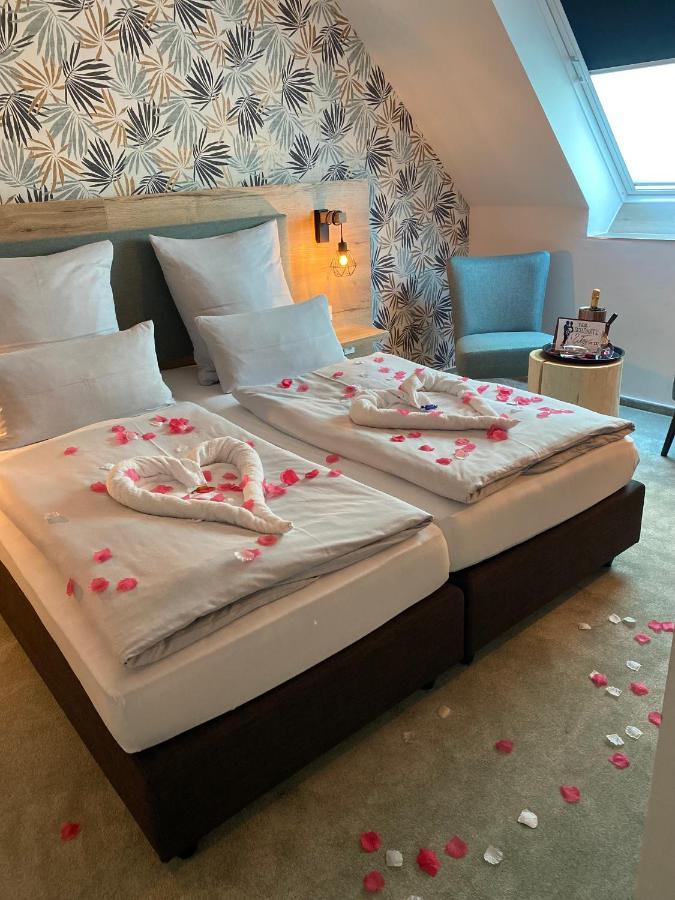 Hotel Le Filou Hille Ngoại thất bức ảnh